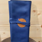 Pochette à maquillage bleue