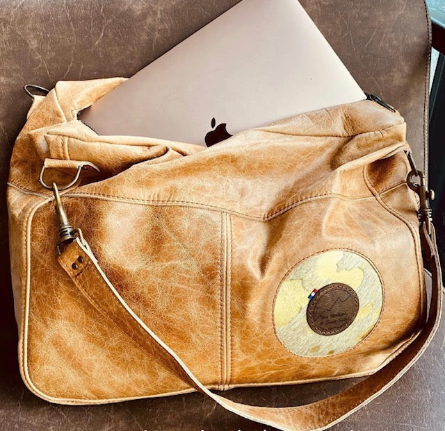 Sac Lilly Camel & or